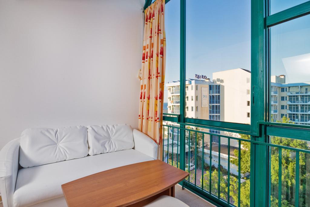 Perla Plaza Hotel พรีมอร์สโก ภายนอก รูปภาพ