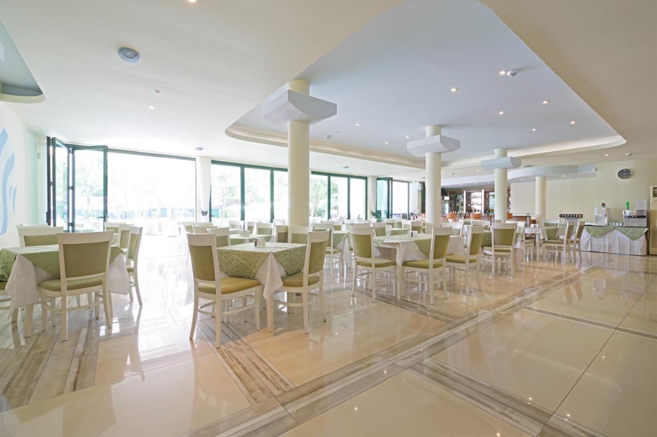 Perla Plaza Hotel พรีมอร์สโก ภายนอก รูปภาพ