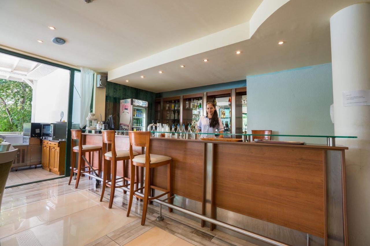Perla Plaza Hotel พรีมอร์สโก ภายนอก รูปภาพ