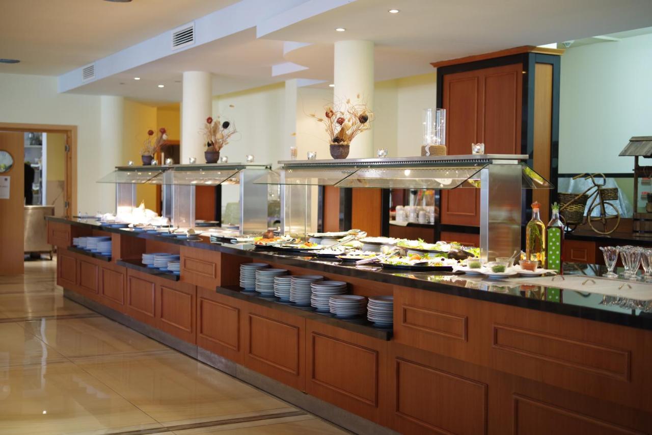 Perla Plaza Hotel พรีมอร์สโก ภายนอก รูปภาพ