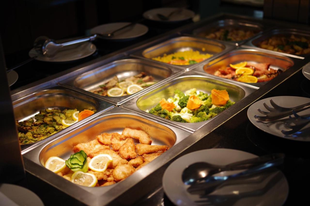 Perla Plaza Hotel พรีมอร์สโก ภายนอก รูปภาพ
