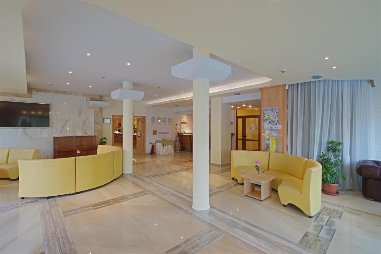 Perla Plaza Hotel พรีมอร์สโก ภายนอก รูปภาพ