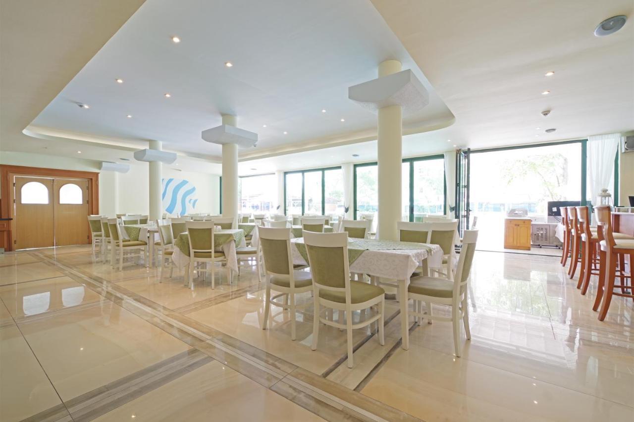 Perla Plaza Hotel พรีมอร์สโก ภายนอก รูปภาพ