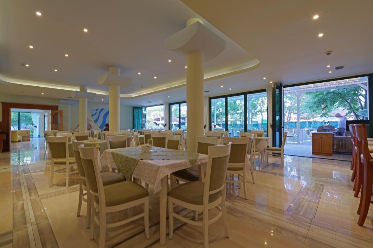 Perla Plaza Hotel พรีมอร์สโก ภายนอก รูปภาพ