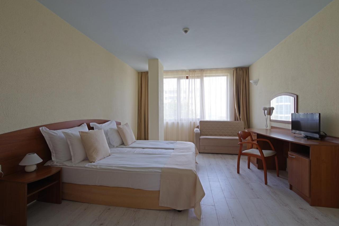 Perla Plaza Hotel พรีมอร์สโก ภายนอก รูปภาพ